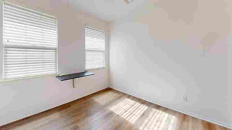 1 BR in Georgetown