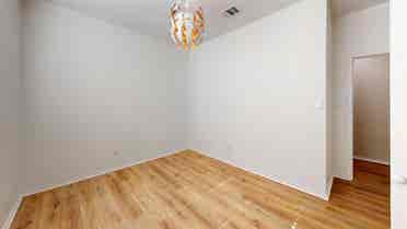 1 BR in Georgetown
