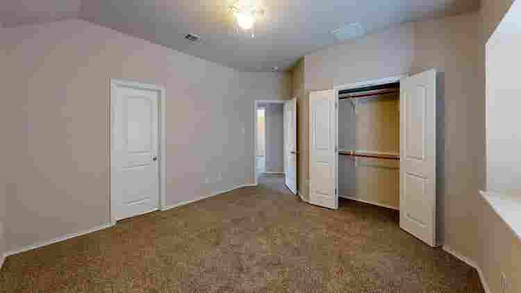 1 BR in Georgetown