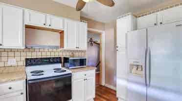 Two rooms for rent