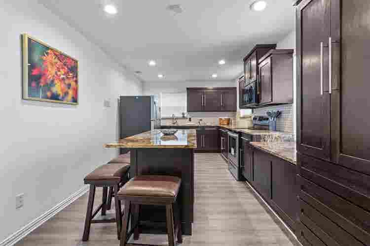 1 BR in Dallas