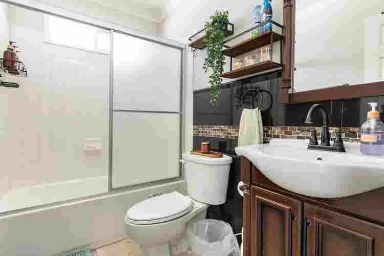 Private Room w Shared Bathroom