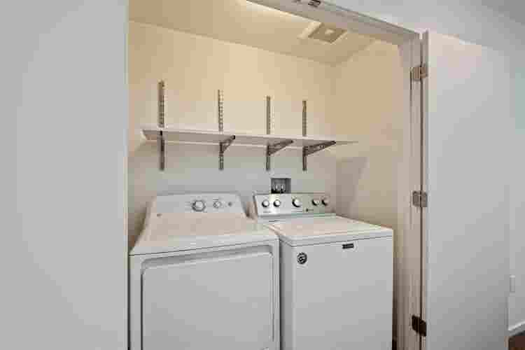 1 BR in Denver