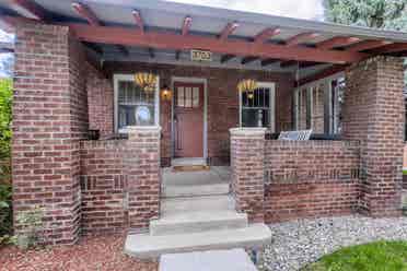 3 BR in Denver