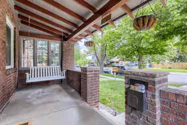 3 BR in Denver
