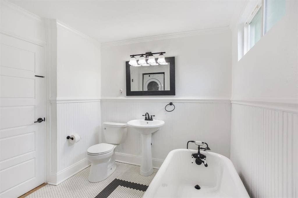 1 BR in Denver