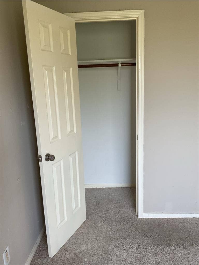 Two rooms available for rent