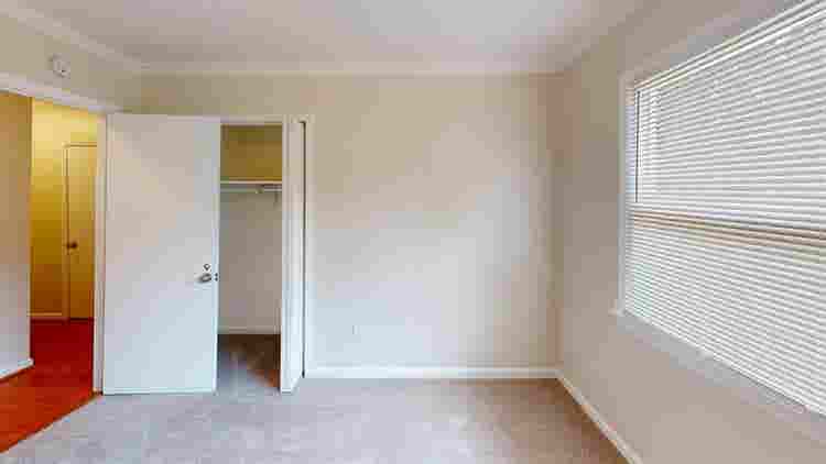 1 BR in Lithonia