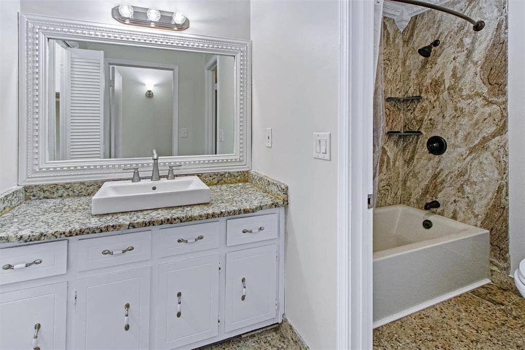 1 BR in Lithonia