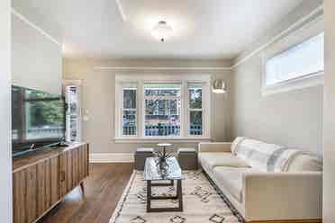 1 BR in Portland