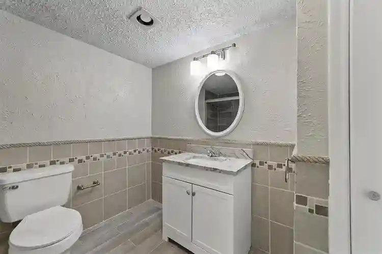 1 BR in Garland