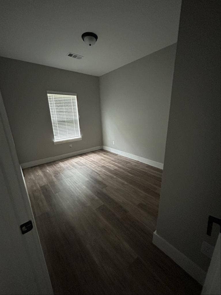 Room available Denton!