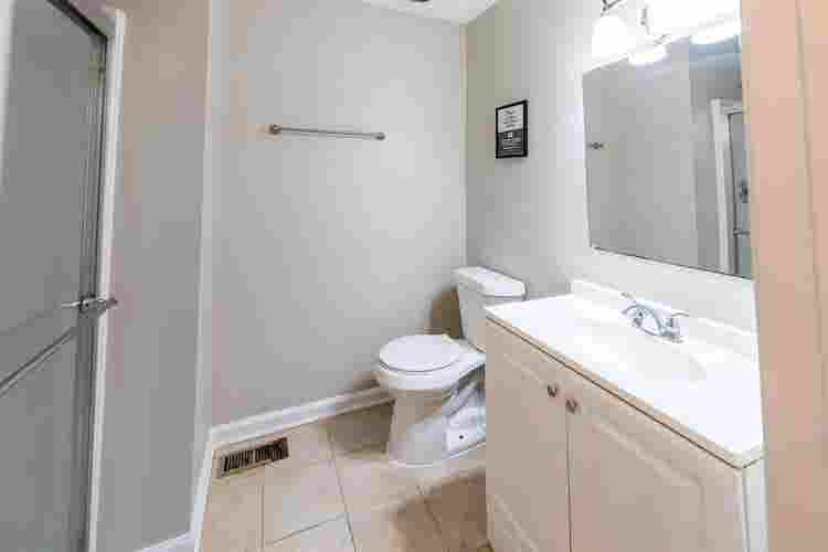 1 BR in Riverdale