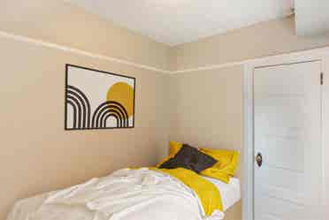 1 BR in Denver