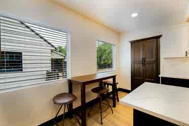 1 BR in Portland