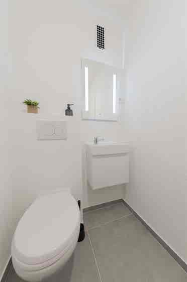 Big Furnished room in munich