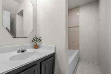 1 BR in Arlington
