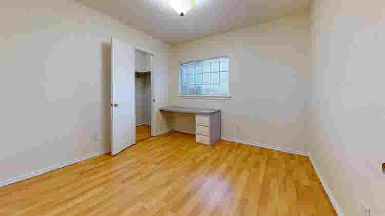 1 BR in Arlington