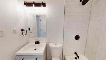 4 BR in Denver