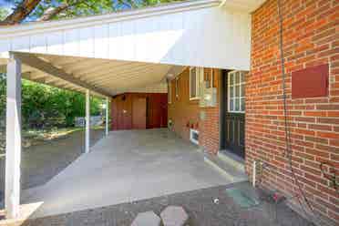 4 BR in Denver