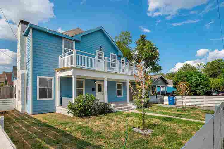 1 BR in Dallas