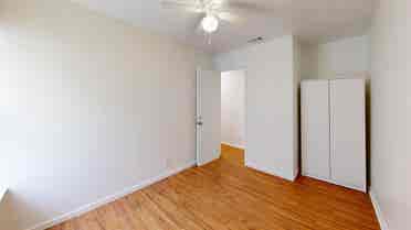 1 BR in Austin