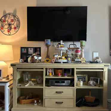 Looking for a roommate