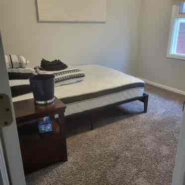 Room available - Elgin area