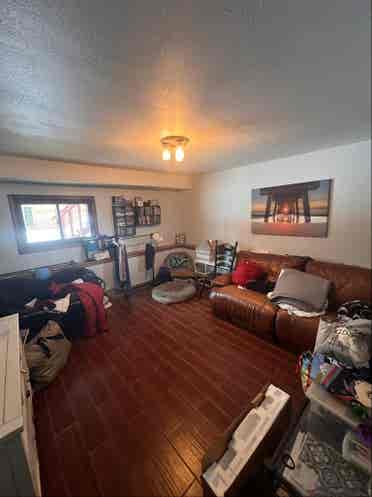 2 bedroom downstairs for rent!
