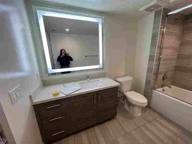 Lease Takeover! Larchmont/Koreatown