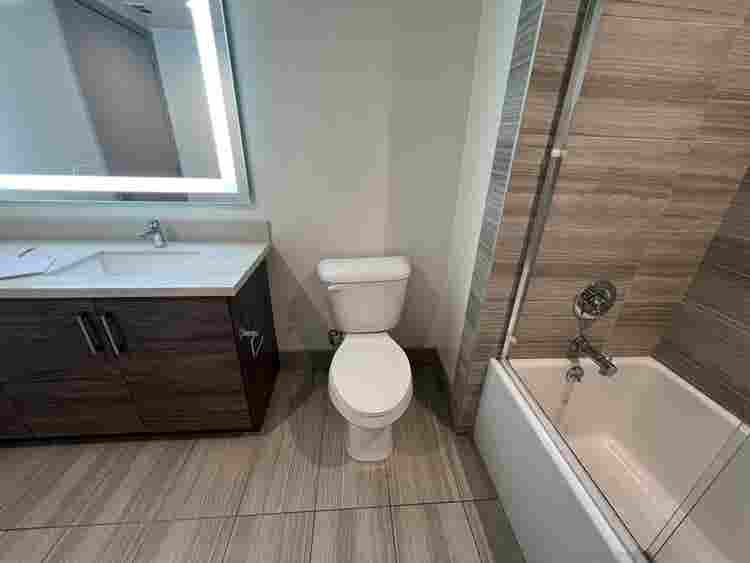 Lease Takeover! Larchmont/Koreatown