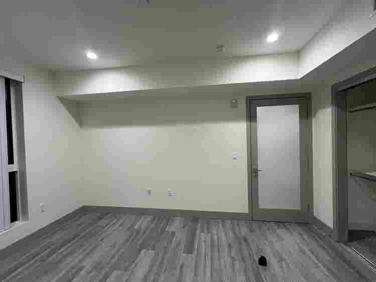 Lease Takeover! Larchmont/Koreatown
