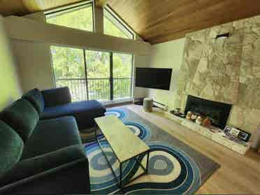 Large modern house- Metro Vancouver