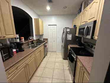 Room for Rent. Private Bed & Bath