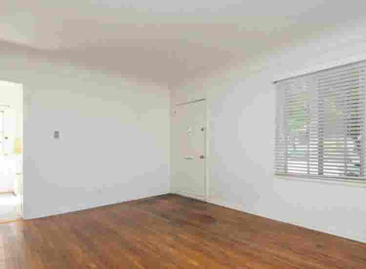Furnished summer sublet in West LA