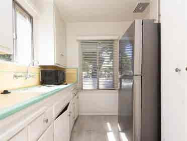 Furnished summer sublet in West LA