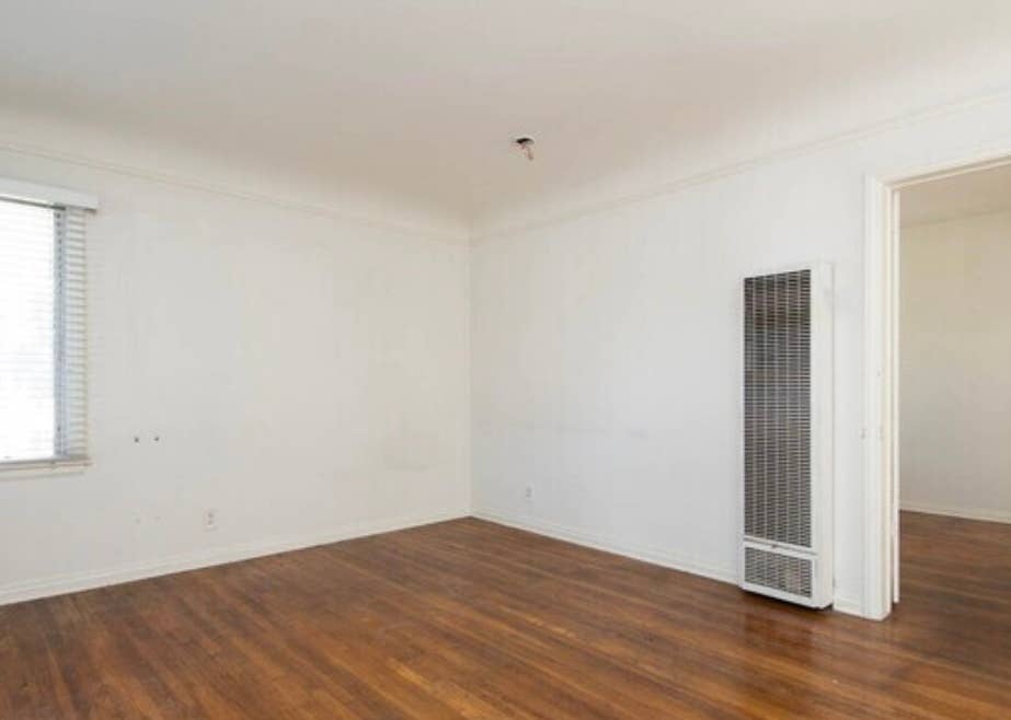 Furnished summer sublet in West LA