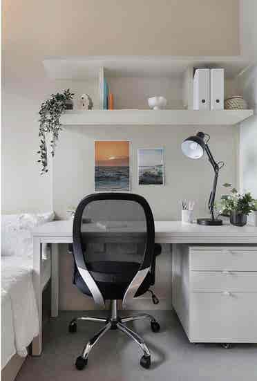 Lease available Melbourne from July