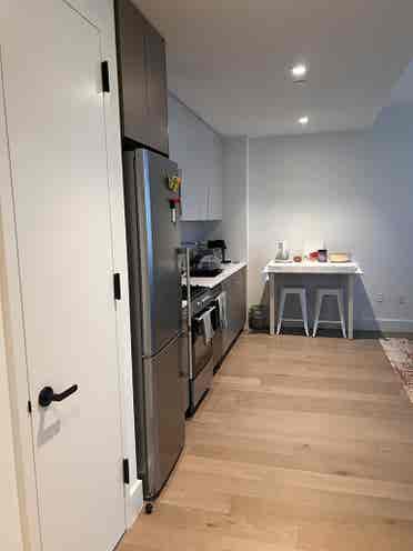 Apartment for Sublease/Rent