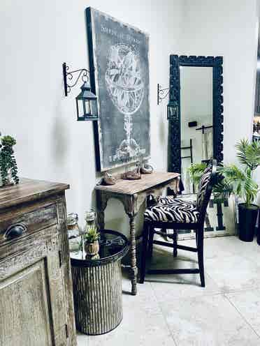 PEACEFUL LUXERY. Utilities/WiFi.