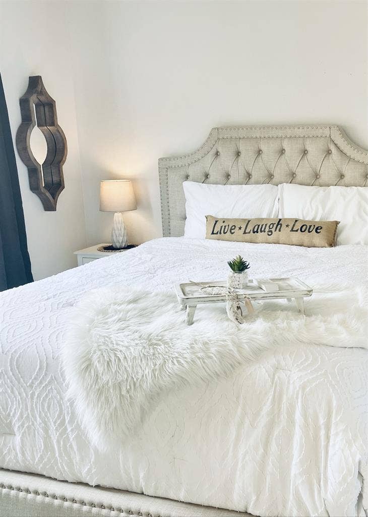 PEACEFUL LUXERY. Utilities/WiFi.