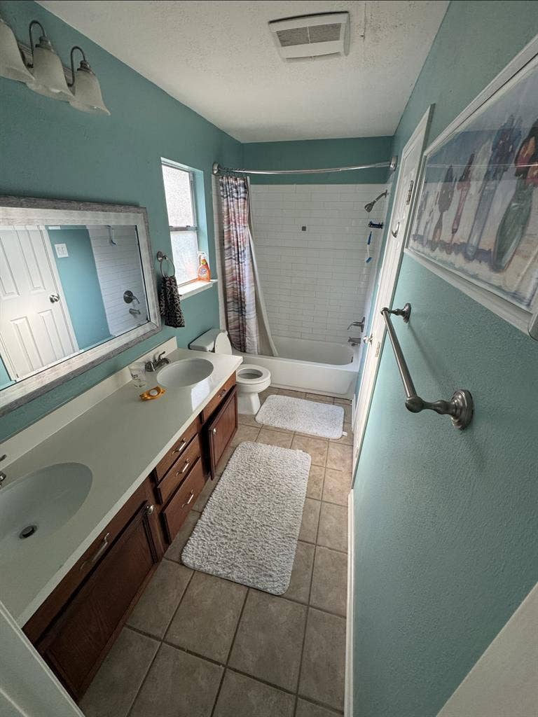 Furnished room for female