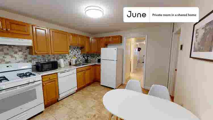 3 BR in Boston