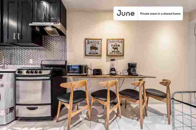 4 BR in New York City