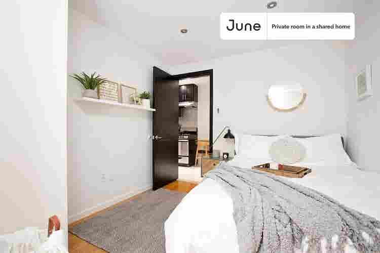 4 BR in New York City