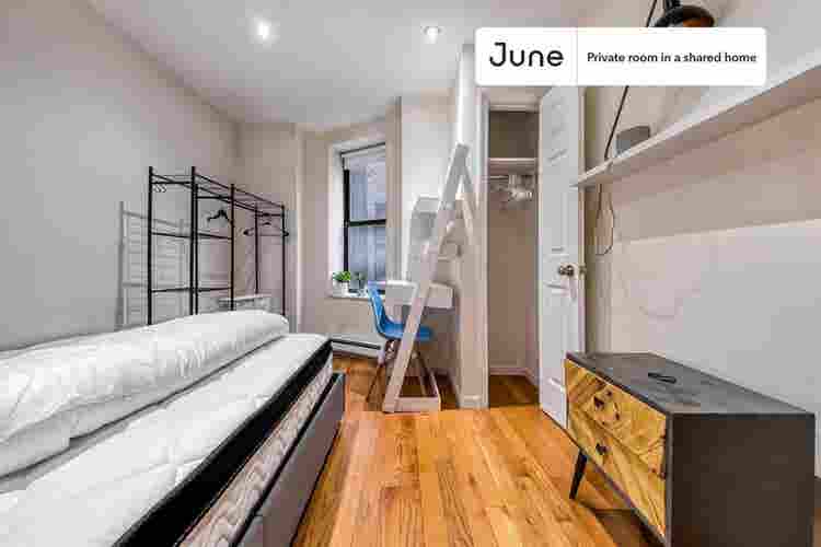 4 BR in New York City