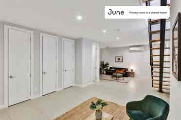 5 BR in New York City