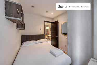 4 BR in New York City