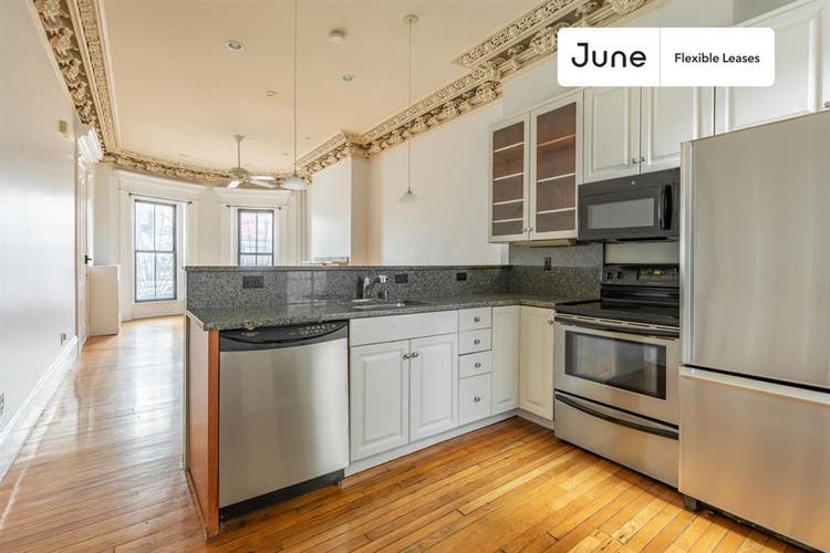 1 BR in Boston