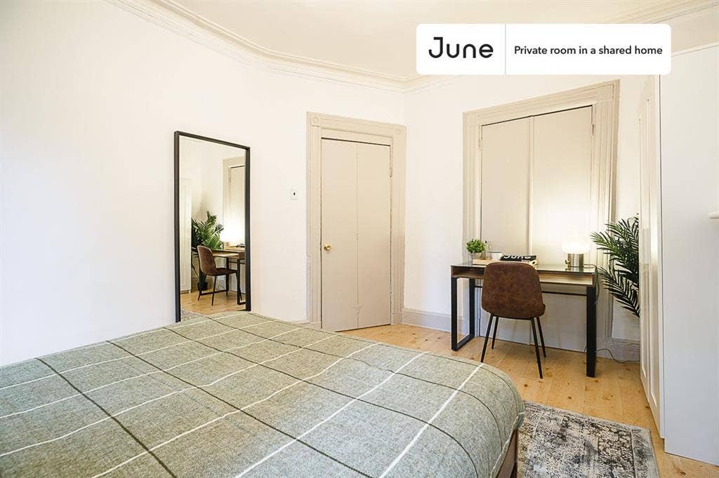 5 BR in New York City